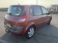 Occasion Renault Scénic II 135 PK (99 kW) 2005 Rood MPV
