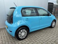 tweedehands VW up! 1.0 BMT met isofix en een speciale blauwe kleur
