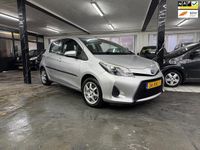 Occasion Toyota Yaris 75 PK (55 kW) 2012 Grijs Hatchback