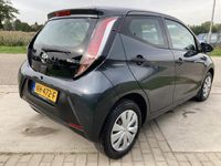 tweedehands Toyota Aygo 1.0 VVT-i x-now / Airco / Elektrische Ramen / Stuurbekrachtiging / Radio / 5-Deurs