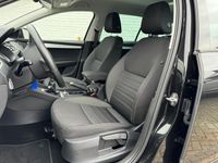 tweedehands Skoda Octavia Combi 1.4 TSI Style Carplay Navigatie Clima Cruise Lane assist Michelin 4 seizoenen banden