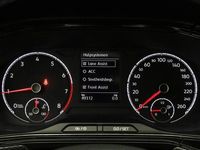 tweedehands VW T-Cross - 1.0 TSI 95PK DSG Life | Navi | ACC | Clima | Stoelverwarming | Parkeersensoren voor/achter | 16 inch | Apple Carplay / Android Auto
