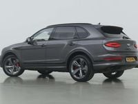 Occasion Bentley Bentayga 550 PK (404 kW) 2022 Grijs SUV