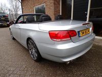 Occasion BMW 320 Cabriolet Executive 170 PK (125 kW) 2008 Grijs, metallic lak Cabriolet