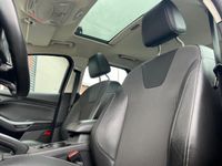 tweedehands Ford Focus Wagon 1.6 TI-VCT Titanium / Pano / PDC / Cruise / Clima