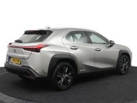 Occasion Lexus UX 250h Luxury Line 184 PK (135 kW) 2022 Grijs SUV