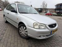 Occasion Hyundai Accent 90 PK (66 kW) 2003 Grijs Sedan