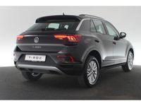 tweedehands VW T-Roc Life 1.5 110 kW / 150 pk TSI SUV 7 versn. DSG | Climatronic