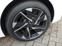 tweedehands Peugeot 308 1.2 130pk Allure Pack Business met Navigatie I AGR