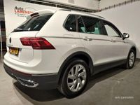 tweedehands VW Tiguan 1.5 TSI 150pk Elegance Evo Act 110kw DSG7 ACC / Carplay / iQ Drive / iQ LED / Navi / A.Camera / Winter pack