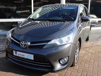 tweedehands Toyota Verso 1.8 VVT-i Aspiration automaat. Trekhaak