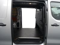 tweedehands Peugeot Expert 231S 2.0 BlueHDI 120 Premium- 2x Schuifdeur, 3 Sits, Navi, Park Assist, Cruise, Grijs kenteken