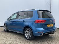 tweedehands VW Touran 7-Pers 1.5 TSI Highline R-Line 7p Navi/Cam Trekhaak Business