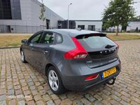 Occasion Volvo V40 Momentum 114 PK (83 kW) 2014 Grijs Stationwagen