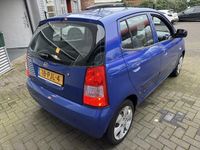 Occasion Kia Picanto LX 65 PK (47 kW) 2005 Blauw (metallic) Hatchback