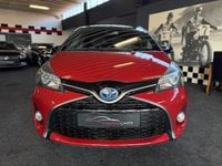 Occasion Toyota Yaris Hybrid 2016 Rood Hatchback