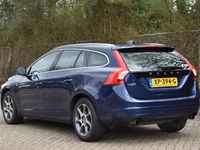 tweedehands Volvo V60 1.5 T3 Ocean Race | Leder | Z+W banden | Navi | Cruise Contr | Bluetooth | PDC