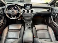 tweedehands Mercedes CLA45 AMG Shooting Brake AMG 4MATIC, 381Pk, 2016, Panoramadak, Stoelverwarming, Driving modus, Sportuitlaat, Harman Kardon, Elektrische stoelen, Applecarplay, Cruise control,