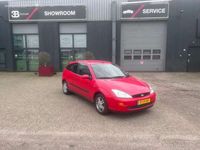 tweedehands Ford Focus 1.4-16V Trend