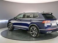 tweedehands VW Tiguan Allspace 1.5 TSI 150 7DSG R-Line Business Automatisch | Zijruiten achter en achterruit getint 65% lichtabsorberend | Koplampverlichting LED 'Matrix' (IQ.Light) | Panoramaschuif-kanteldak, elektrisch bedienbaar