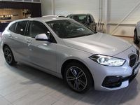 tweedehands BMW 118 1-SERIE i High Executive | Adaptieve LED | Head up | Sport Line | Verstelbare Lendesteunen en meer