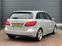 tweedehands Mercedes B200 AMBITION I AUTOMAAT I NAVIGATIE I PARKEERSENSOREN