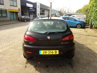 tweedehands Alfa Romeo 147 1.6 T.Spark Progression MET JAAR APK