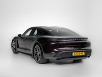 Occasion Porsche Taycan 240 kW (327 PK) 2023 Bruin (metallic) Hatchback