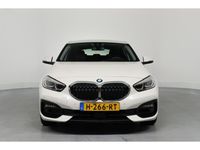 tweedehands BMW 118 1-serie i Executive Edition | 1e Eigenaar! | LED | Sportstoelen | Clima | Navi | Parkeersensoren V+A | Lichtmetalen Velgen
