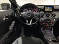 tweedehands Mercedes GLA200 AMG Navi Camera Trekhaak 19inch LM Bi-Xenon Koplampen Stoelverwarming