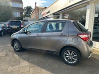 tweedehands Toyota Yaris 1.5 Hybrid Design