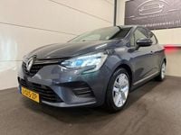 Occasion Renault Clio V Zen 101 PK (74 kW) 2020 Grijs (metallic) Hatchback