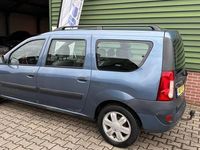 tweedehands Dacia Logan MCV 1.6-16V Lauréate 7p.