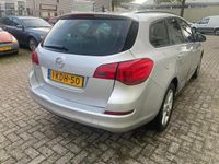 tweedehands Opel Astra Sports Tourer 1.7 diesel Xenon/navi