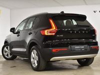 tweedehands Volvo XC40 D4 190PK Automaat AWD Momentum / Navigatie / Verwarmbare stoelen / Connectivity Line / Camera achter / Elektrische achter klep