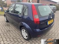 Occasion Ford Fiesta Ghia 80 PK (58 kW) 2003 Blauw Hatchback
