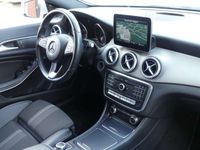 tweedehands Mercedes CLA180 Shooting Brake Navigatie/Panoramadak/PDC/Xenon