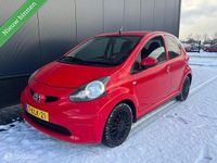 Occasion Toyota Aygo 68 PK (50 kW) 2007 Rood Hatchback