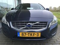 tweedehands Volvo V60 1.6 T3 Family Line | Rijklaar incl garantie | Trekhaak Stoelverwarming Parkeersensoren