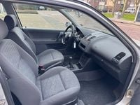 Occasion VW Polo Trendline 60 PK (44 kW) 2001 Grijs (metallic) Hatchback