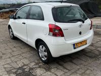 tweedehands Toyota Yaris 1.0 VVTi Acces