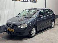 Occasion VW Polo 75 PK (55 kW) 2005 Blauw Hatchback