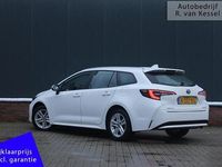 Occasion Toyota Corolla Active 123 PK (90 kW) 2022 Wit Stationwagen