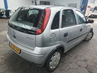 Occasion Opel Corsa Essentia 80 PK (58 kW) 2005 Grijs Hatchback