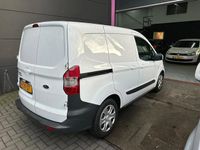 tweedehands Ford Transit COURIER