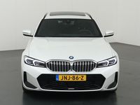 Occasion BMW 330 Comfort Edition 293 PK (215 kW) 2023 Wit Stationwagen