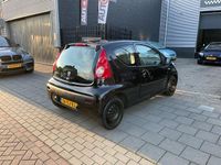 Occasion Peugeot 107 68 PK (50 kW) 2006 Zwart Hatchback
