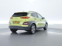 tweedehands Hyundai Kona EV Comfort 64 kWh | Navi | Camera | Adapt. Cruise | Keyless