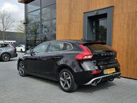 tweedehands Volvo V40 D3 Business Sport | LED | Trekhaak | Stoelverwarming