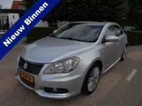 Occasion Suzuki Kizashi Sport 180 PK (132 kW) 2011 Zilver, metallic lak Sedan